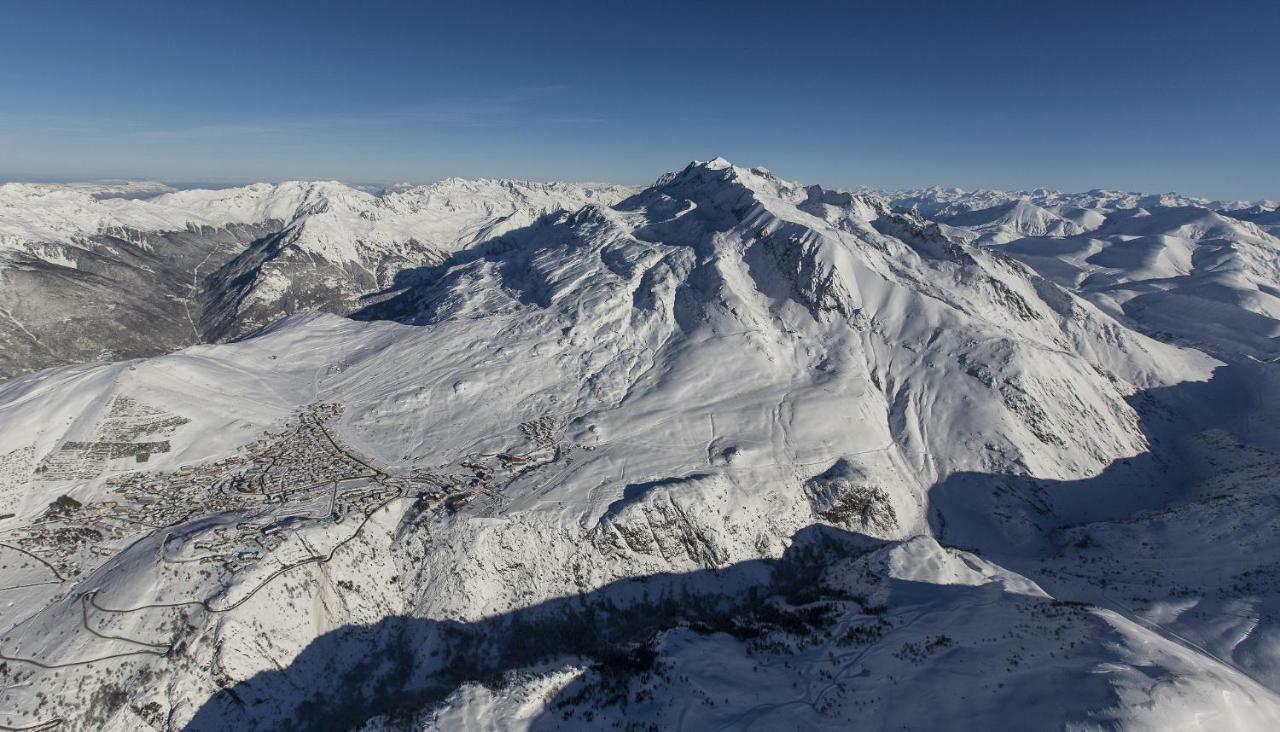 Chalet Amandine Alpe d'Huez Exterior photo